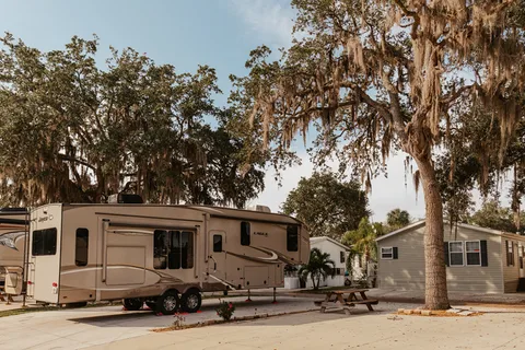 Groves RV Resort