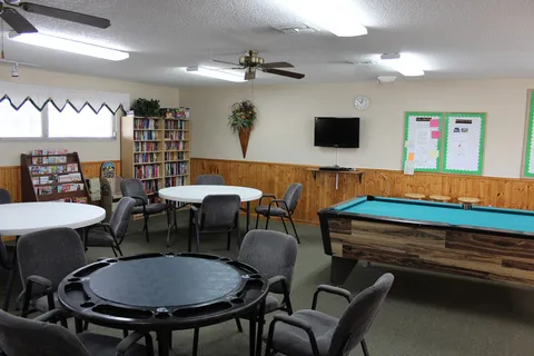 Groves RV Resort