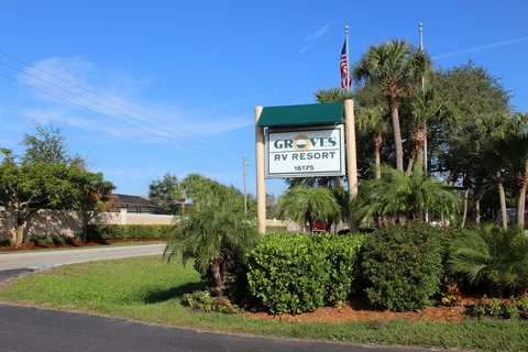 Groves RV Resort