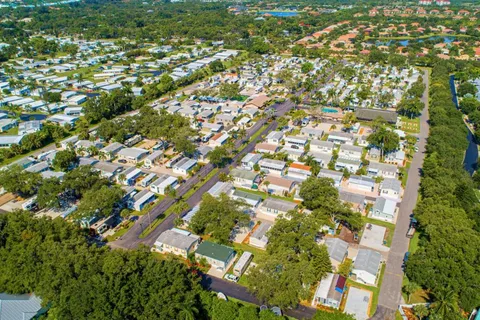 Groves RV Resort