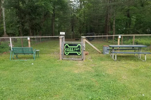 Campers World On Hopeville Pond