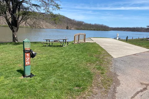 Lake Raystown Resort and Lodge