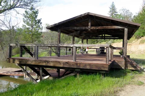 Sequoia Resort & RV Park
