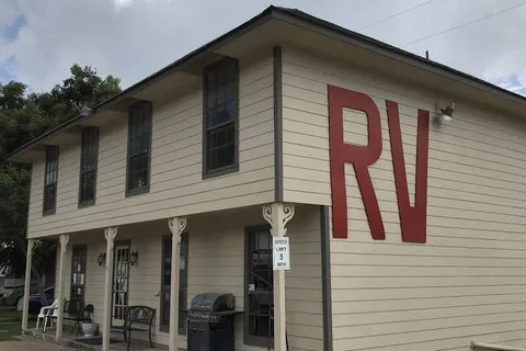 USA RV Park and Laundromat