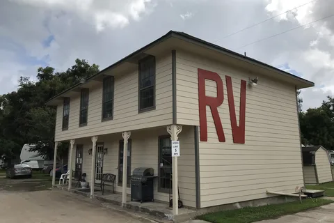 USA RV Park and Laundromat