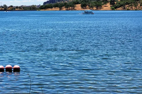 Lake Tulloch RV Campground and Marina