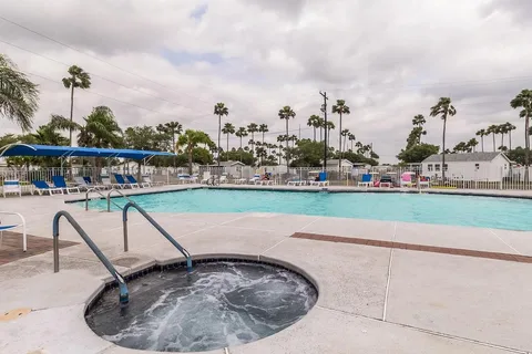 Paradise Park RV Resort