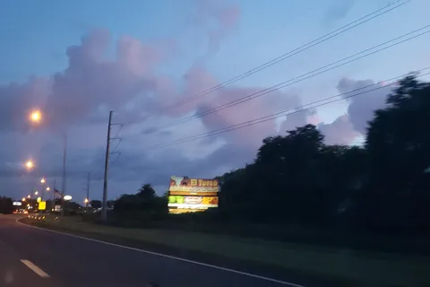Motor Inns Motel and RV Resort