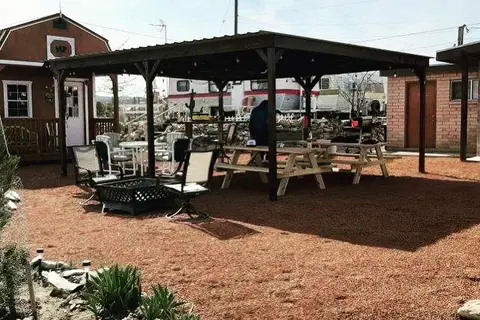 Happy Trails Campground and Mini Motel