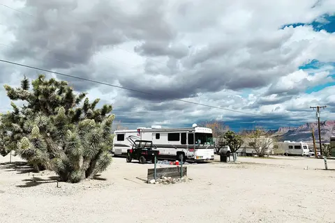 Happy Trails Campground and Mini Motel