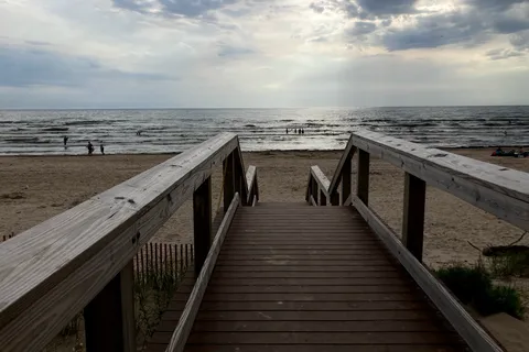 Southwick Beach State Park