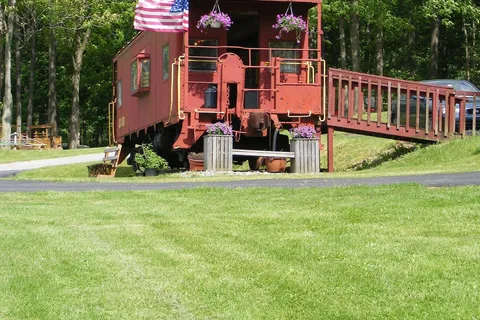 The Loose Caboose Campground
