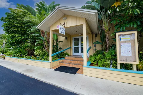Northtide Naples RV Resort (55+)