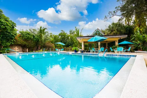 Northtide Naples RV Resort (55+)