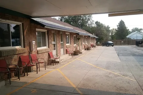 Ideal Motel and RV Park