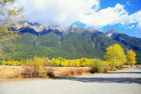 Norbury Lake Provincial Park