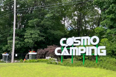 Cosmo Camping / 1000 Islands