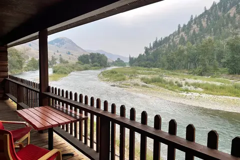 Rivers Fork Lodge and RV Park