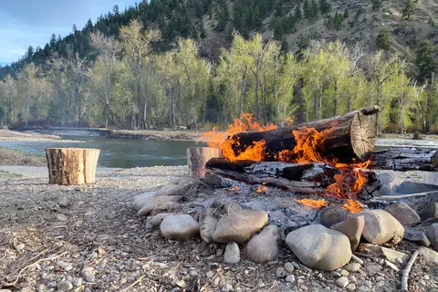 Rivers Fork Lodge and RV Park