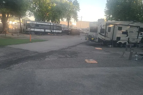 Louisville North Campground
