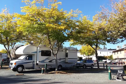 Rogue Valley Overnighter RV
