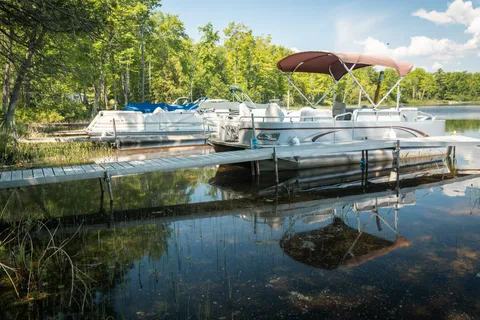 Warblers Cove Campground and RV Resorts