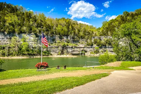 Cummins Ferry RV Park, Campground