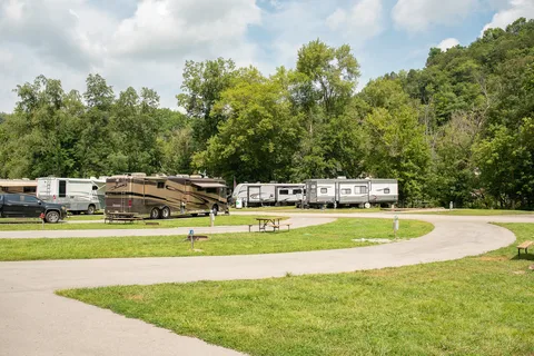 Cummins Ferry RV Park, Campground