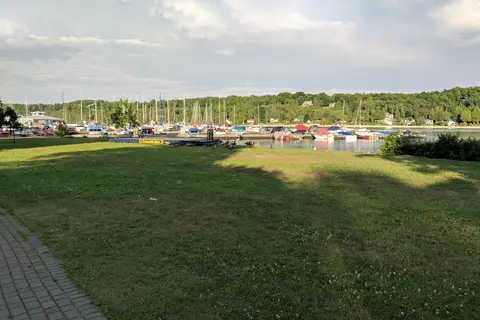 Lion's Head Beach Park Campground
