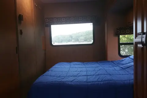 Lion's Head Beach Park Campground