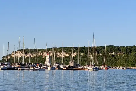 Lion's Head Beach Park Campground