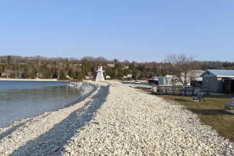 Lion's Head Beach Park Campground