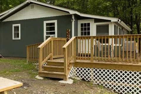Mirror Lake Retreat