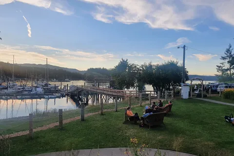 Heriot Bay Inn and Marina
