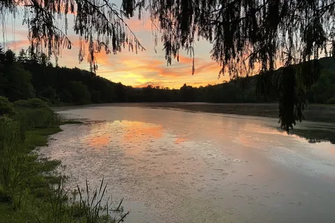Mirror Lake RV Camping and Fishing