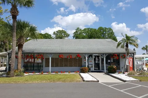 Sarasota Lakes RV Resort