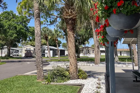 Sarasota Lakes RV Resort