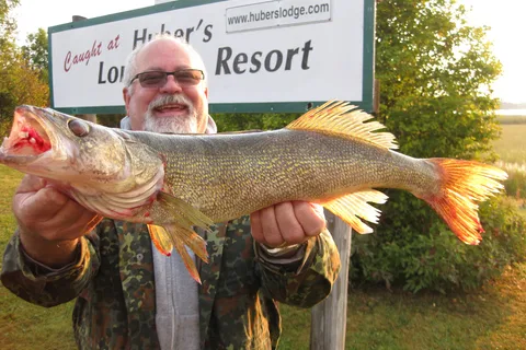 Hubers Lone Pine Lodge Ltd