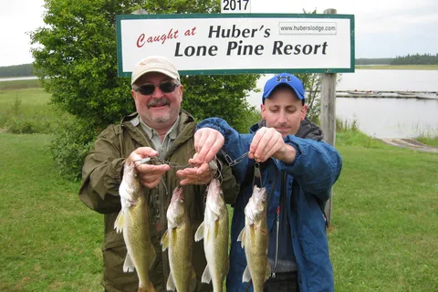 Hubers Lone Pine Lodge Ltd