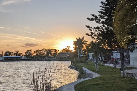 Waters Edge RV Resort of Punta Gorda