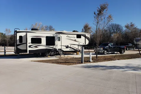 Rio Bonito RV Park and Cabin Resort