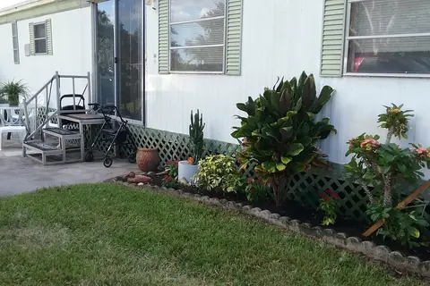 Mossy Cove Fishing Resort