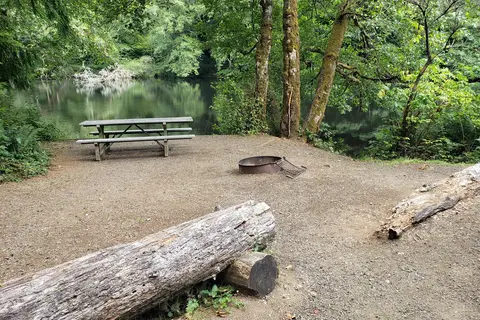 Lake Sylvia State Park