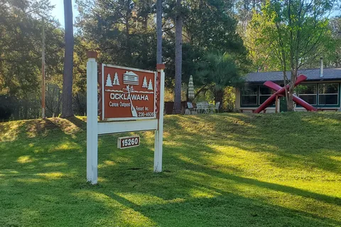 Oklawaha RV Park and Canoe Outpost