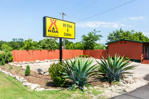 Leander/Northwest Austin KOA Holiday
