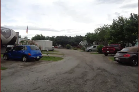 Wagon Wheel RV Park and Cabin Rental