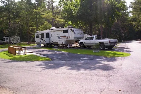 Lone Star Lakes RV Park