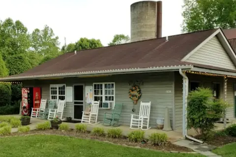 Creekwood Farm RV Park