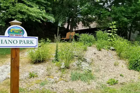 Creekwood Farm RV Park
