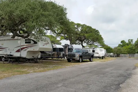Taylor Oaks RV Park